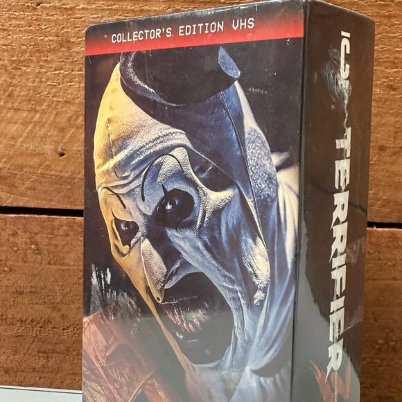 Damien Leone's Terrifier 3 Collector's Edition VHS 2024 Brand New Sealed - Picture 4 of 8